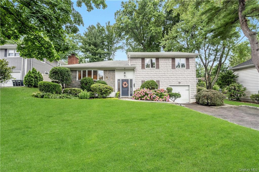 Rutledge Rd, Scarsdale, NY 10583