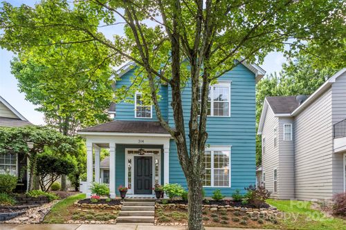 314 Center Dr, Davidson, NC, 28036-8632 | Card Image