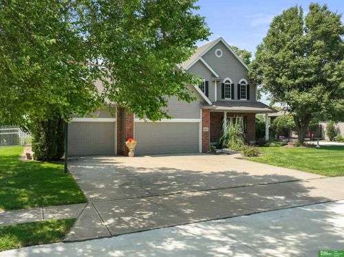 11014 S 172nd St, Omaha, NE, 68136-4073 | Card Image
