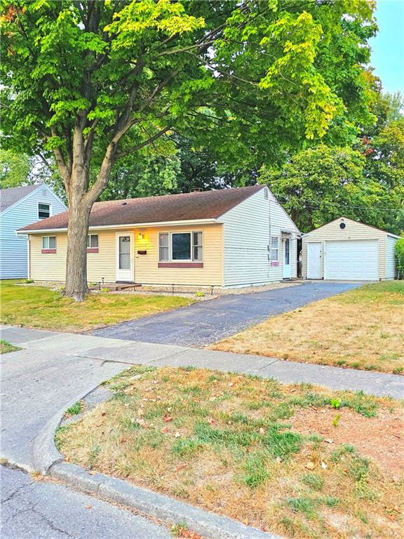 Colton Dr, Dayton, OH 45420