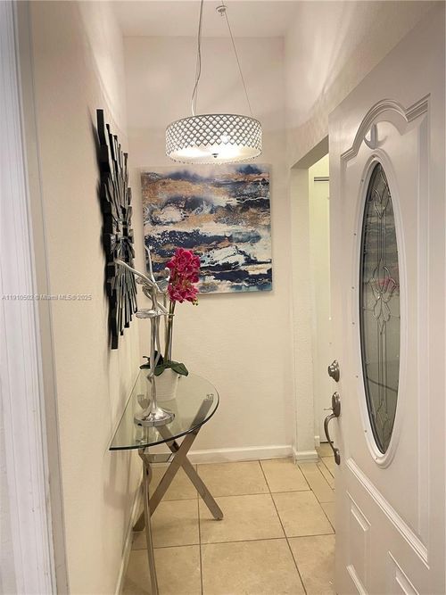 b-27563 Sw 139th Psge, Homestead, FL, 33032-6690 | Card Image