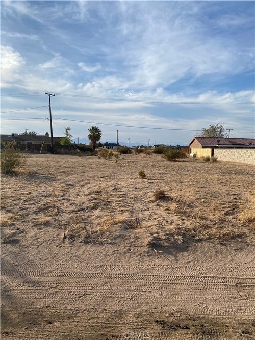 0 Redwood Blvd, California City, CA, 93505 | Card Image