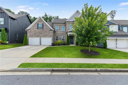 710 Bridgeview Dr, Holly Springs, GA, 30115-2330 | Card Image