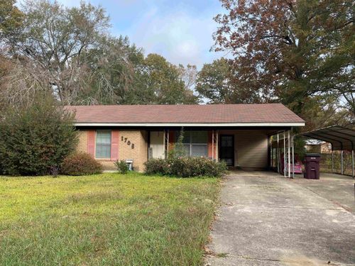 1708 Parkway Dr, Crossett, AR, 71635-3726 | Card Image