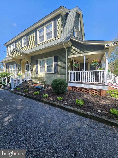 1 N State St, Vineland, NJ, 08360-3909 | Card Image