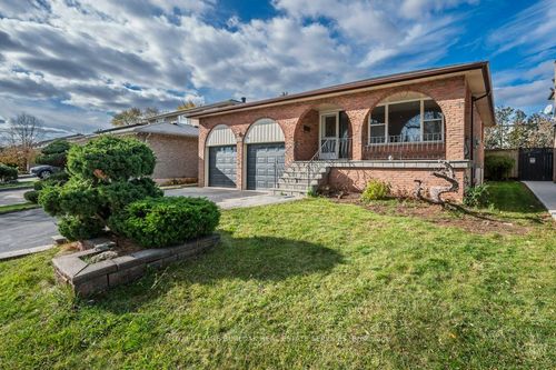 2523 Waterford St, Oakville, ON, L6L5E5 | Card Image