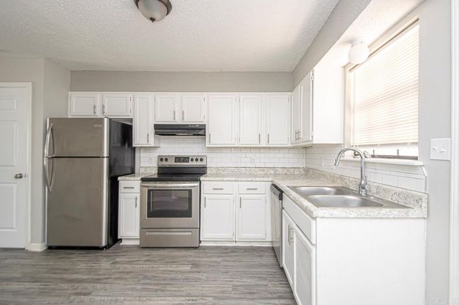 1800 Labette Manor Dr, Condo with 0 bedrooms, 0 bathrooms and null parking in Little Rock AR | Image 9