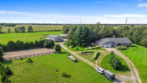 15284 N 300 W, Wheatfield, IN, 46392-8931 | Card Image