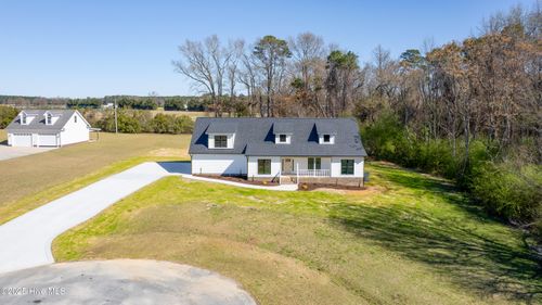 151 Cabin Creek Ln, Clinton, NC, 28328-9515 | Card Image