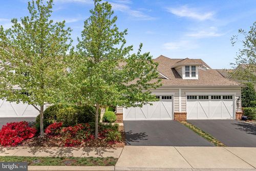 20458 Valley Falls Sq, ASHBURN, VA, 20147-3897 | Card Image