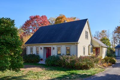 23 E. Center St., House other with 3 bedrooms, 3 bathrooms and 4 parking in Northampton MA | Image 2