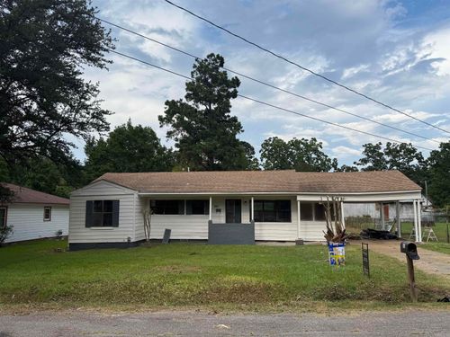 1513 Pecan St, Hope, AR, 71801-7121 | Card Image
