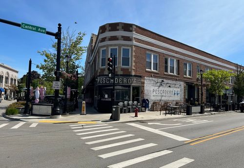 1167 Wilmette Ave, Wilmette, IL, 60091-2643 | Card Image