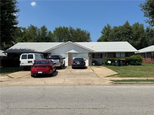 2996 Adrian Ave, Springdale, AR, 72764-5851 | Card Image