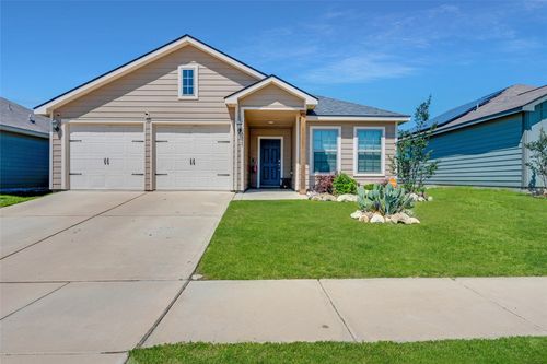 8329 Steel Dust Dr, Fort Worth, TX, 76179-4349 | Card Image