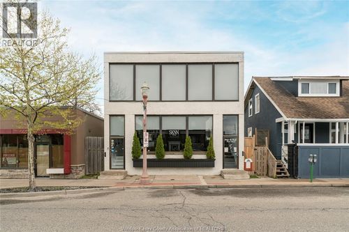 973 Erie Street, Windsor, ON, N9A3Y9 | Card Image