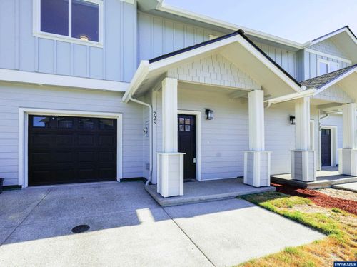 729 Periander Way, Harrisburg, OR, 97446-1400 | Card Image