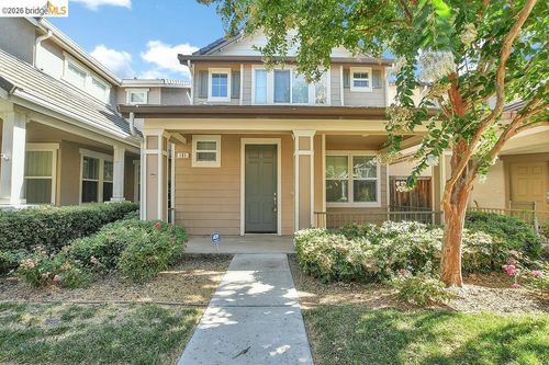 101 Pelican St, Brentwood, CA, 94513-1589 | Card Image
