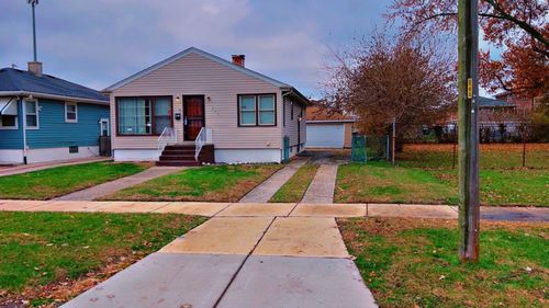 283 Paxton Ave, Calumet City, IL, 60409-1748 | Card Image