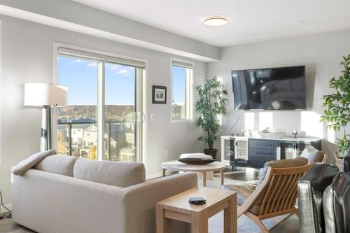 1409-42 Cranbrook Gdns Se, Calgary, AB, T3M3P9 | Card Image