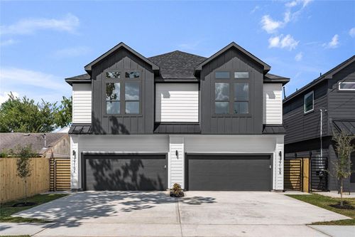 8102 Cannon St, Houston, TX, 77051-1111 | Card Image