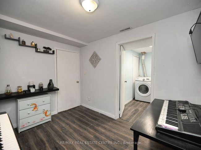 8 Stephensen Crt, House other with 4 bedrooms, 3 bathrooms and 2 parking in Brampton ON | Image 43