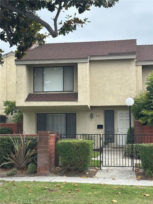 835 W Orangewood Ave, Anaheim, CA, 92802-4007 | Card Image