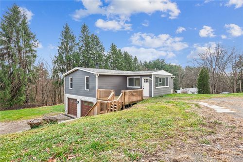 345 Steele Rd, Slickville, PA, 15684 | Card Image