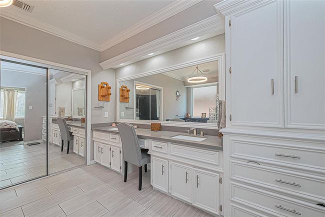 5803 Slashwood Ln, House other with 4 bedrooms, 4 bathrooms and 3 parking in Spring TX | Image 35