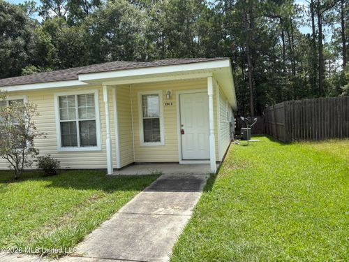 8104 D Laredo Avenue, Biloxi, MS, 39530 | Card Image