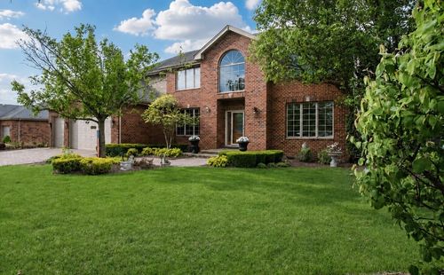 2910 Ryan Dr, New Lenox, IL, 60451-2607 | Card Image