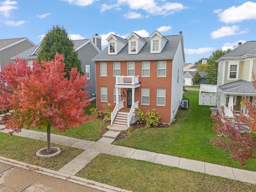 1290 Airs Ave, Sugar Grove, IL, 60554-9304 | Card Image