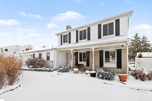 28931 W 11 Mile Rd, Farmington Hills, MI, 48336-1403 | Card Image