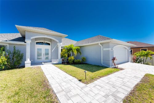 10392 Rainsville St, PORT CHARLOTTE, FL, 33981-4841 | Card Image