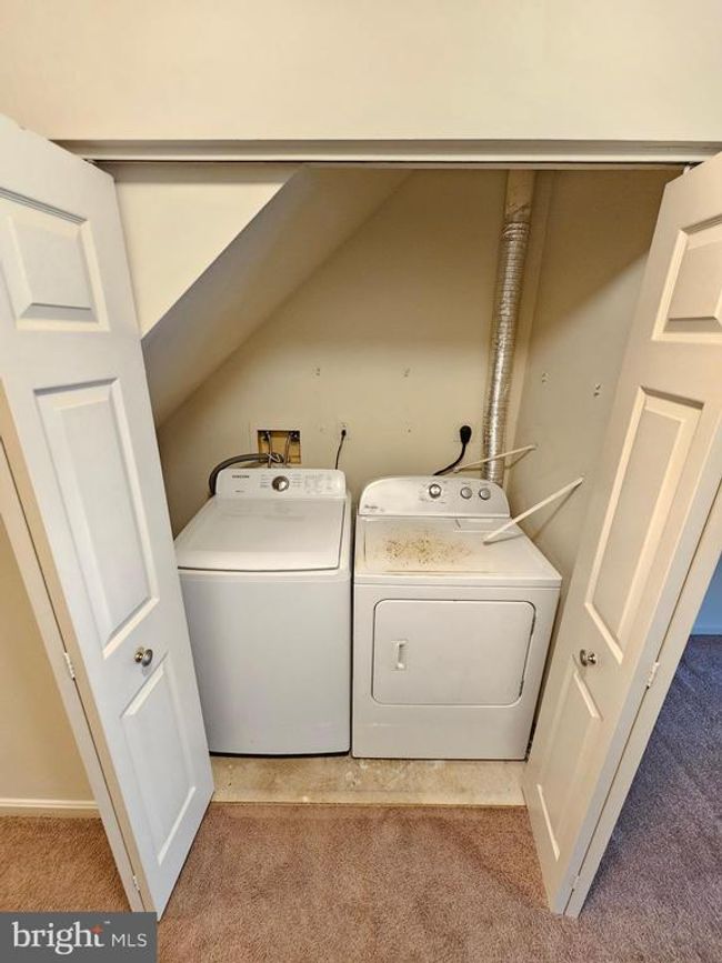 19165 Highstream Dr, Townhouse with 3 bedrooms, 4 bathrooms and null parking in GERMANTOWN MD | Image 33
