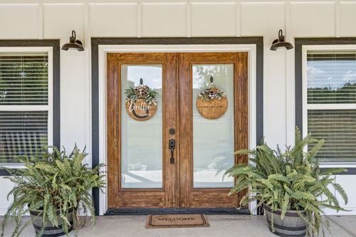 761 Coffey Rd, Petersburg, TN, 37144-8516 | Card Image