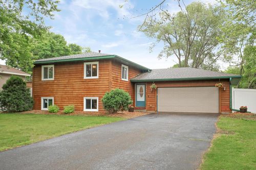 104 Craig Ln, Monticello, MN, 55362-8972 | Card Image