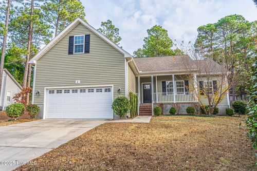 2 Sawmill Ct, Pinehurst, NC, 28374-9650 | Card Image