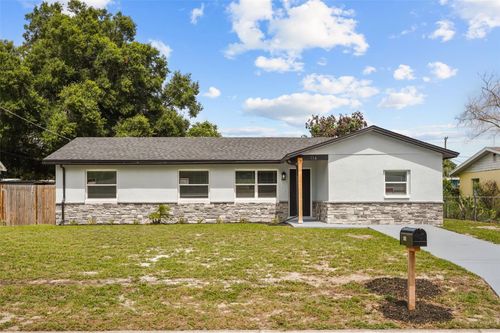 116 Harbor Dr, WINTER HAVEN, FL, 33881-9609 | Card Image
