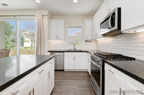 unit-1-4314 Star Path Way, Oceanside, CA, 92056-5747 | Card Image