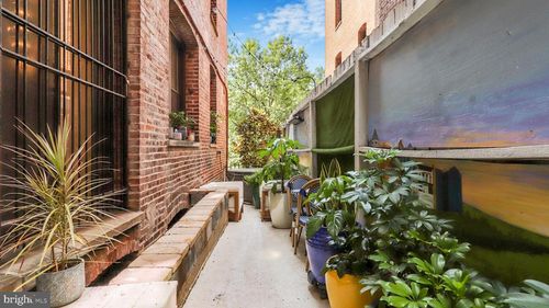 apt-1-1812 Vernon St Nw, WASHINGTON, DC, 20009-1259 | Card Image