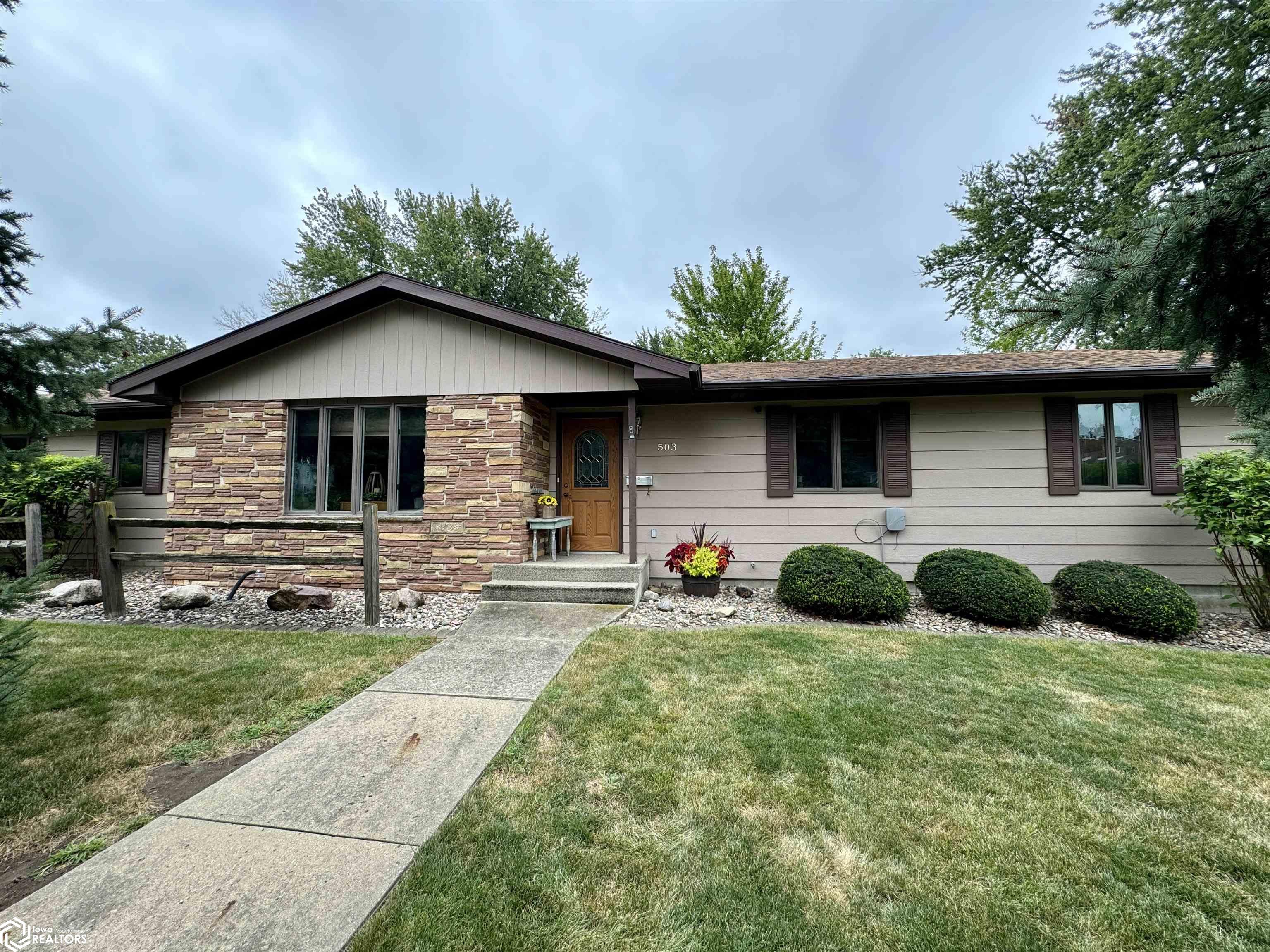 Chicago St, Audubon, IA 50025