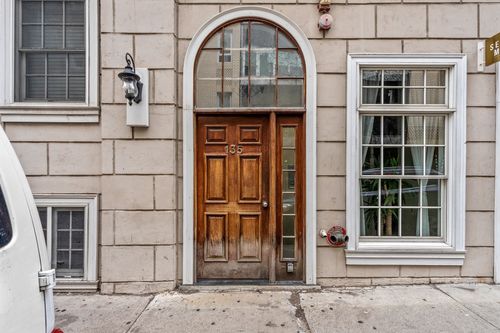 7-135-137 Salem St, Boston, MA, 02113-1780 | Card Image