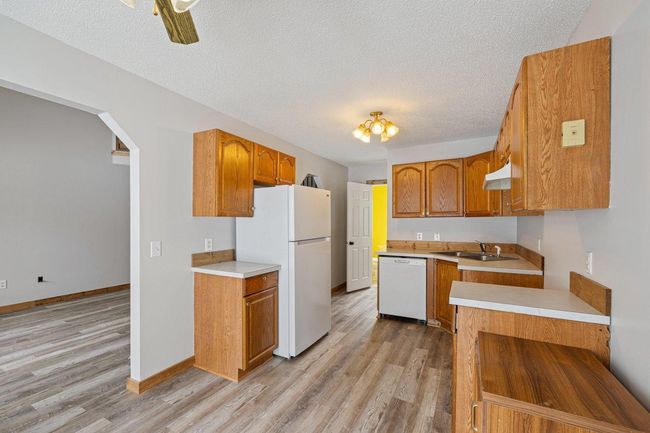 Kitchen | Image 8