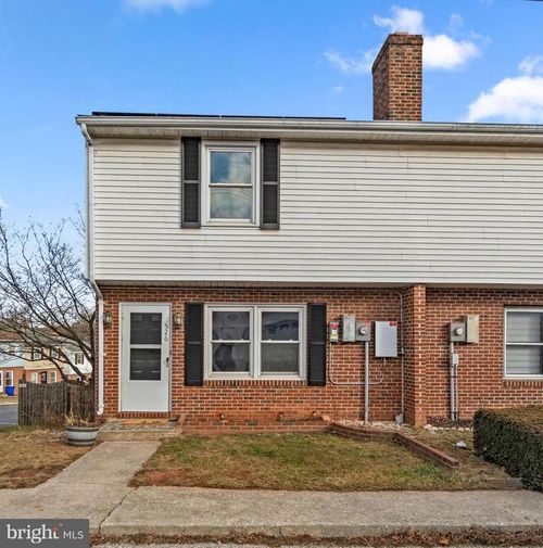 526 W North Ave, EMMITSBURG, MD, 21727 | Card Image