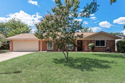 1308 Prelude Dr, Fort Worth, TX, 76134-4423 | Card Image
