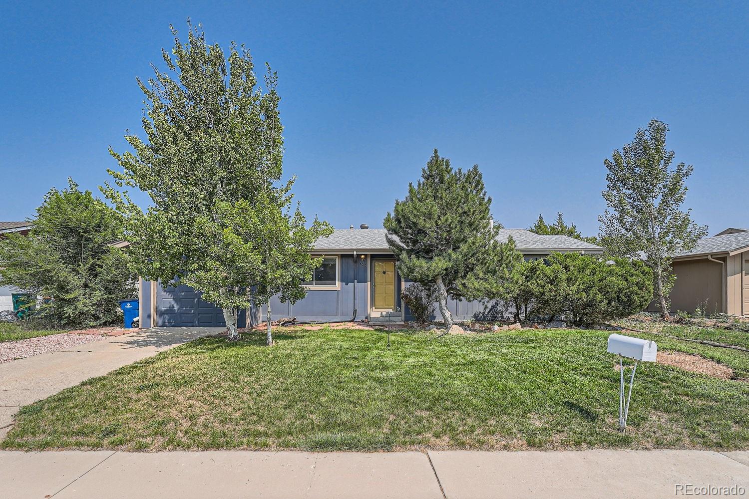 Lowell Ct, Broomfield, CO 80020