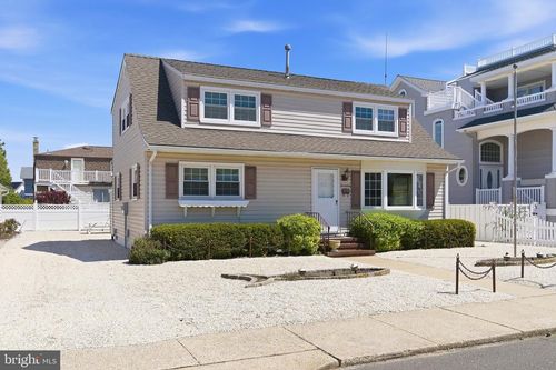 17 W Ramapo Lane, LONG BEACH TOWNSHIP, NJ, 08008 | Card Image