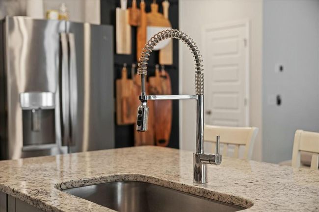 Kitchen Sink | Image 22