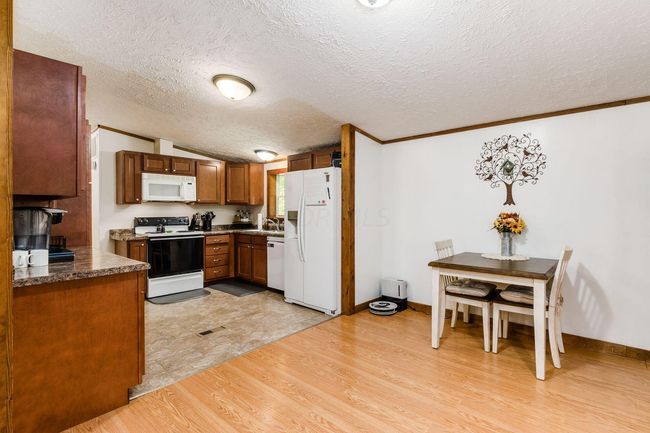 9072 Walnut Dowler Rd, House other with 2 bedrooms, 2 bathrooms and null parking in Logan OH | Image 19